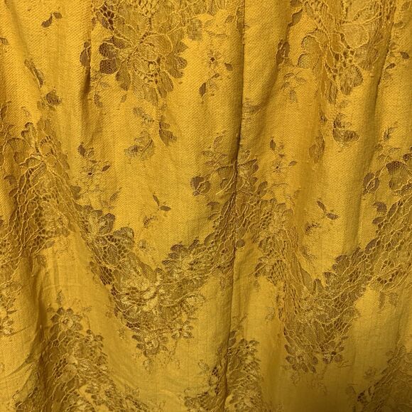 **NEW**MOLLY GREEN -Kacia Dress, Size small, GOLD - Picture 5 of 8